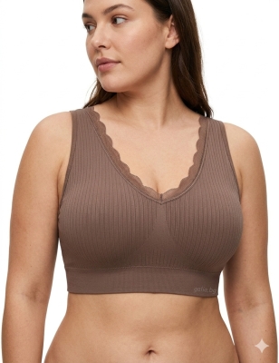 Бюстие  с нежна дантела - широки презрамки