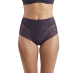 Луксозна дамска бикина с висока талия и изящна дантела