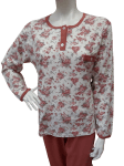 Дамска пижама с флорални мотиви